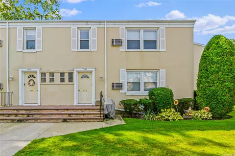 71-68 252nd St #2A, Bellerose, NY 11426