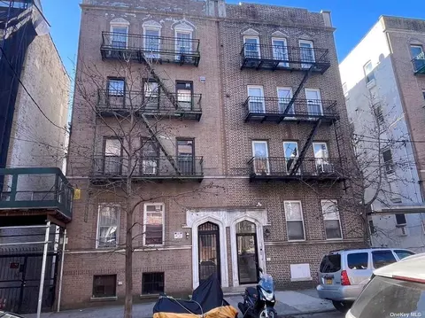 842 43rd St, Brooklyn, NY 11232 photo 1