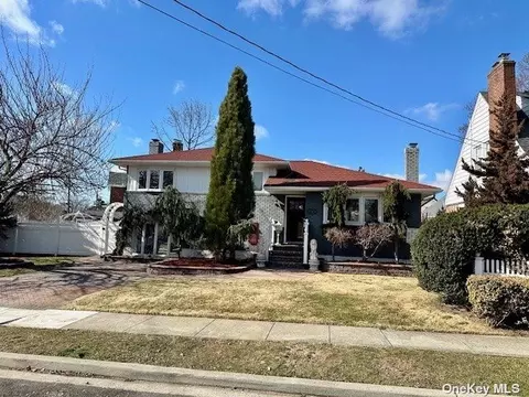 72 Morton Ave, West Hempstead, NY 11552