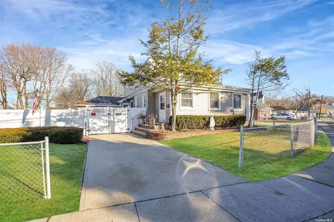 157 E Clinton Ave, Roosevelt, NY 11575