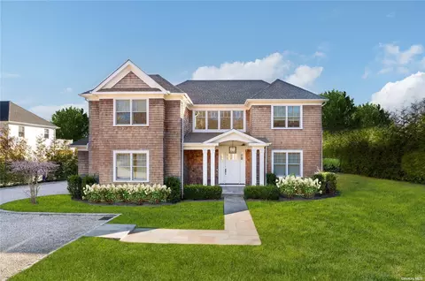 14 Whitfield Rd, Southampton, NY 11968