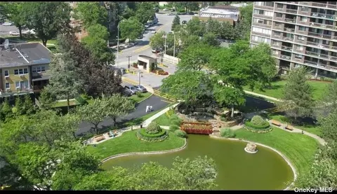 2 Bay Club Dr #19O, Bayside, NY 11360