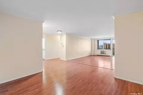 220-55 46th Ave #6B, Bayside, NY 11361