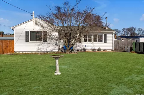 75 Birch Rd, Amityville, NY 11701