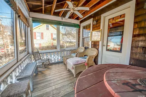 303 E Main St, Port Jefferson, NY 11777