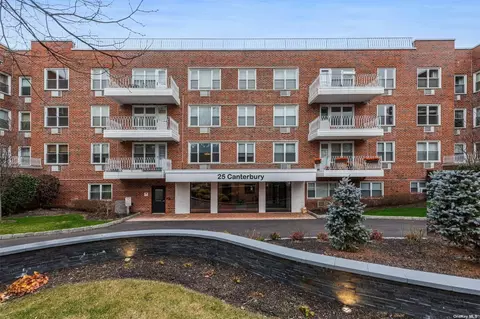 25 Canterbury Rd #3B, Great Neck, NY 11021