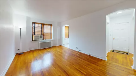 21-22 77 St #1, East Elmhurst, NY 11370