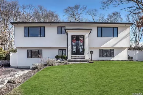 11 Wenmore Rd, Commack, NY 11725
