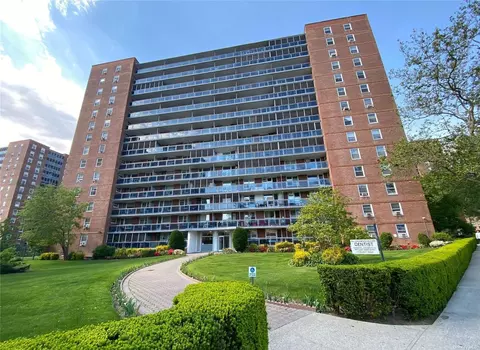 97-37 63 Rd #7B, Rego Park, NY 11374