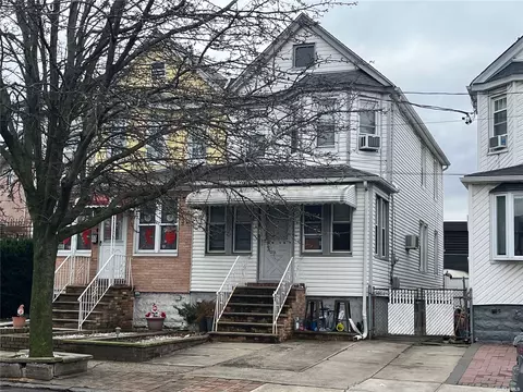 90-14 Polo Pl, Rego Park, NY 11374