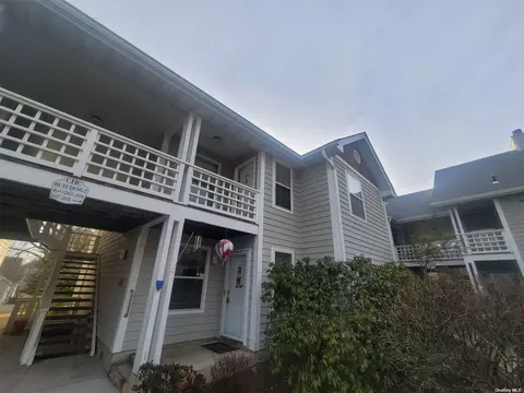 208 Arlin Rd #208, Monroe, NY 10950