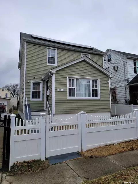122-39 Milburn St, Springfield Gardens, NY 11413