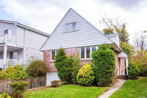 165-10 32nd Ave, Flushing, NY 11358