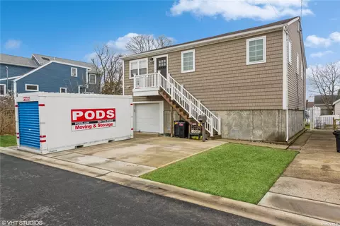 4 Martin St W, East Rockaway, NY 11518