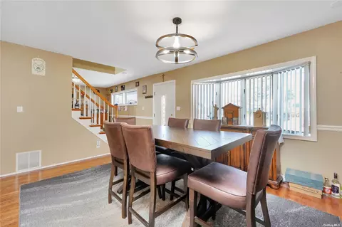200 Dwight St, Oceanside, NY 11572