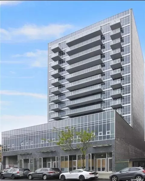 41-62 Bowne St #3D, Flushing, NY 11355