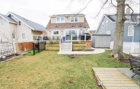1117 Hayes Pl, Baldwin, NY 11510