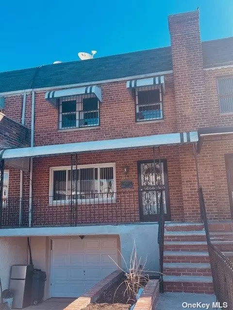 30-53 78th St, East Elmhurst, NY 11370