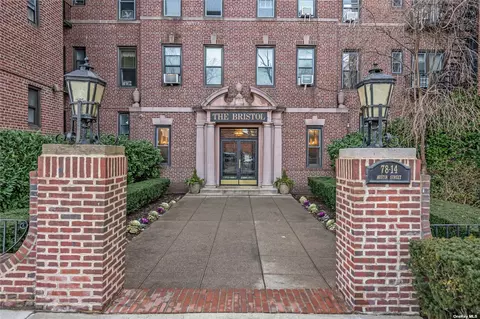 78-14 Austin St #4B, Forest Hills, NY 11375