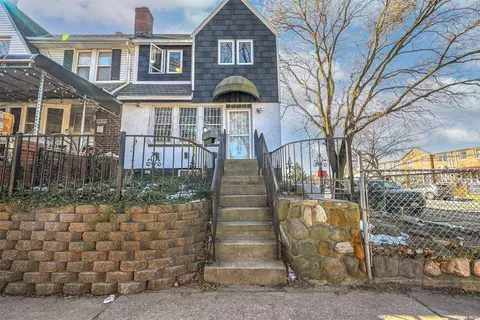 30-02 87th St, East Elmhurst, NY 11369