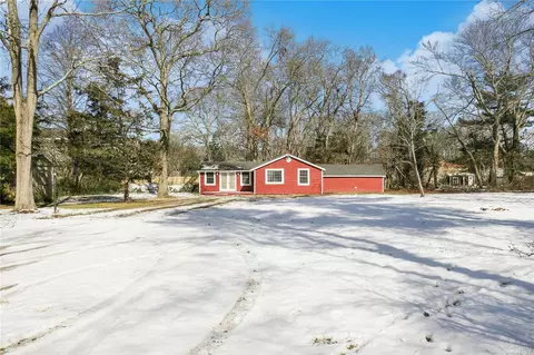 1 Princeton # A, Patchogue, NY 11772