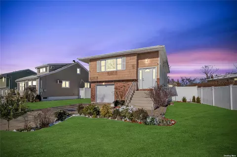 2769 Linwood Ave, North Bellmore, NY 11710