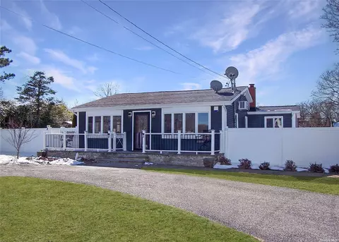 144 Cranberry Dr, Mastic Beach, NY 11951