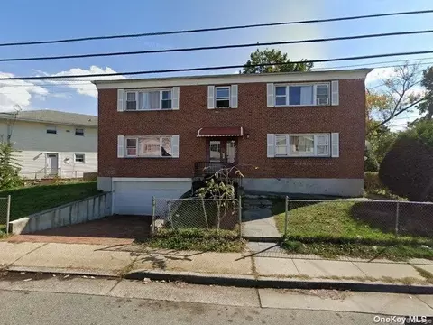 172 Stewart Ave, Hempstead, NY 11550