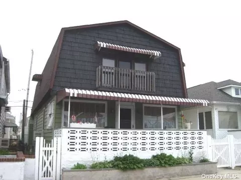 26 Tennessee Ave, Long Beach, NY 11561