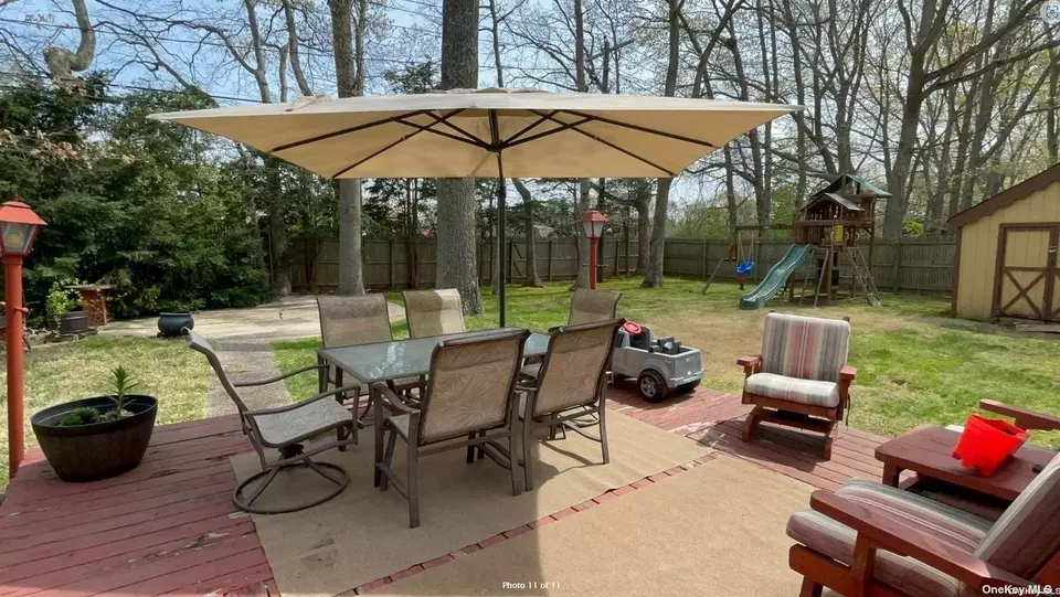 37 Pinewood Dr, Commack, NY 11725 1 photo Movoto