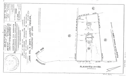 690 Plainview Rd, Bethpage, NY 11714