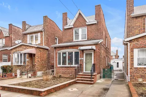 34-15 Jordan St, Flushing, NY 11358