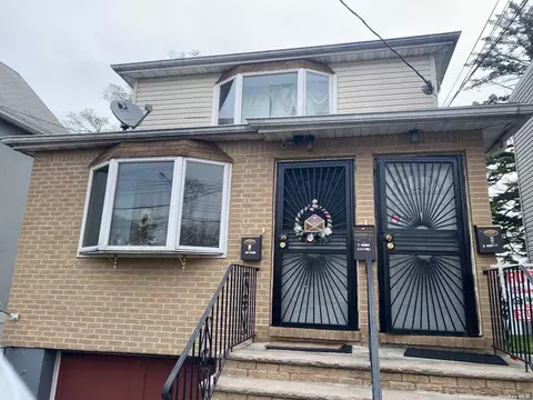 126-39 Inwood St, Jamaica, NY 11436