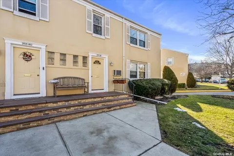 251-38 71st Rd #18A, Bellerose, NY 11426