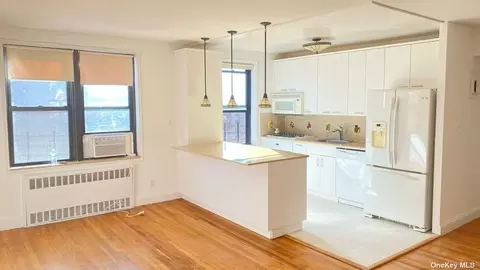 150-30 71 Ave #5L, Flushing, NY 11367