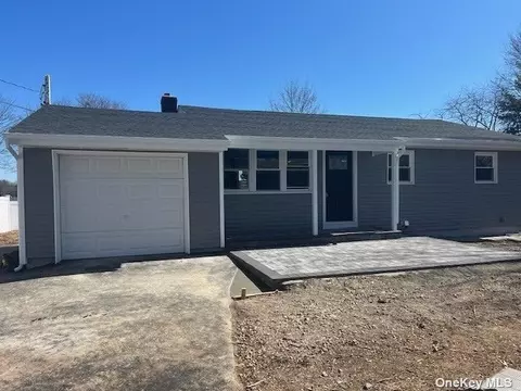 22 Carlson Ln, East Northport, NY 11731