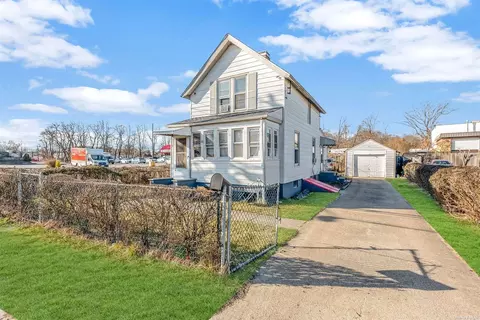 60-64 E 66 E Suffolk Ave, Central Islip, NY 11722