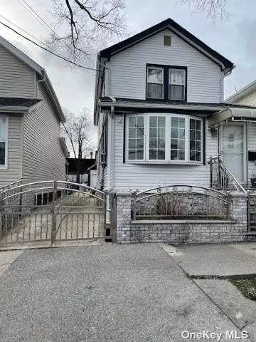 89-32 130 St, Richmond Hill, NY 11418