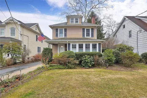 112 Driscoll Ave, Rockville Centre, NY 11570