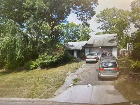 Undisclosed, Farmingville, NY 11738