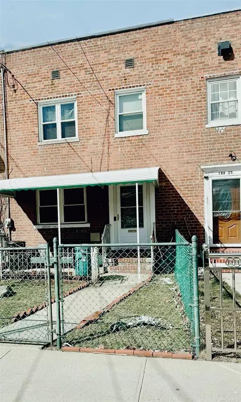 186-23 Baisley Blvd, Saint Albans, NY 11412
