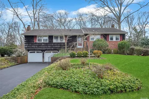 38 Sunflower Dr, Hauppauge, NY 11788