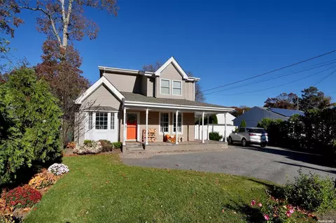 395 Richmond Blvd, Ronkonkoma, NY 11779