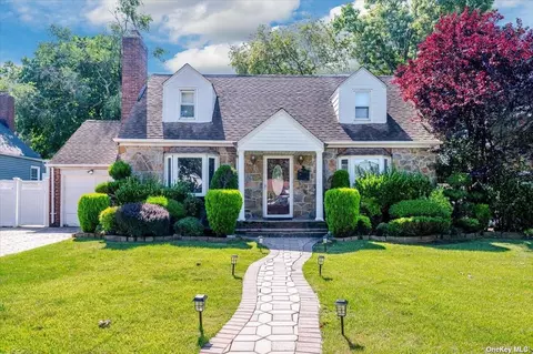 393 Adams Ave, West Hempstead, NY 11552