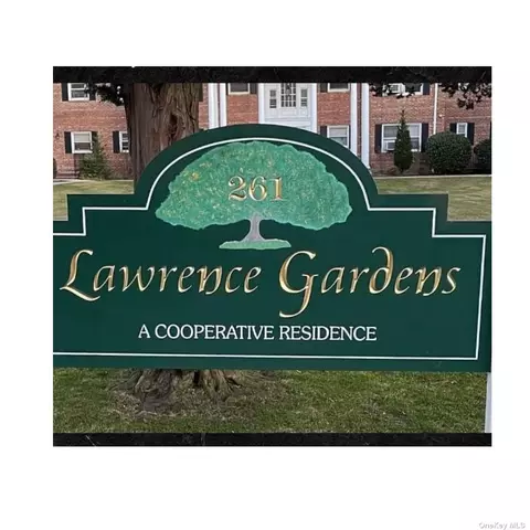 261 Central Ave #F3, Lawrence, NY 11559