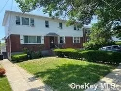 257-22 144th Ave, Rosedale, NY 11422