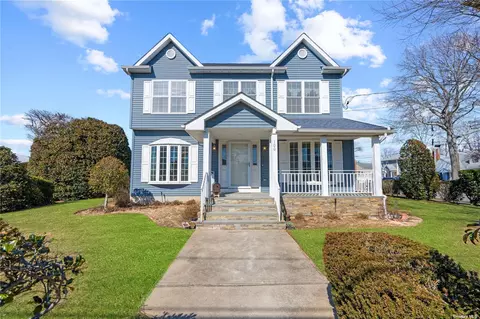 100 Haff Ave, North Bellmore, NY 11710