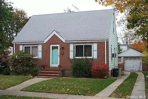 396 2nd, Uniondale, NY 11553