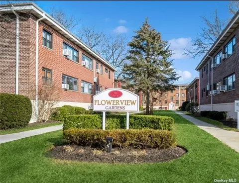 91 Tulip Ave #D1, Floral Park, NY 11001