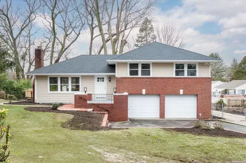 361 Lenox Rd, Huntington Station, NY 11746